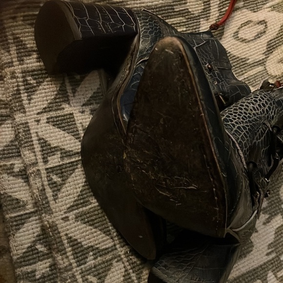 Freebird By Steven JOEY Navy/Blue Croco SIZE 8 - Picture 3 of 3